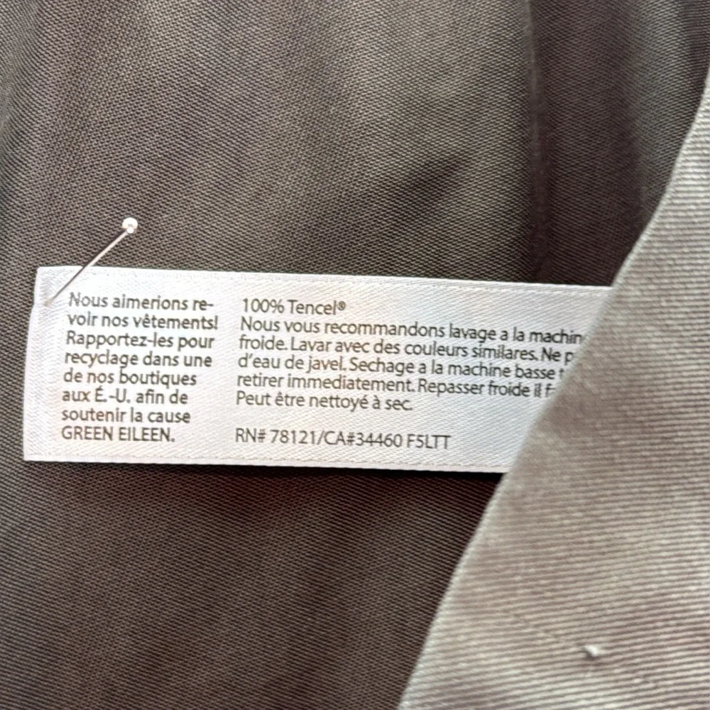 Eileen Fisher - Women's 100% Tencel twill tapered Ankle Pants olive pull on SZ M